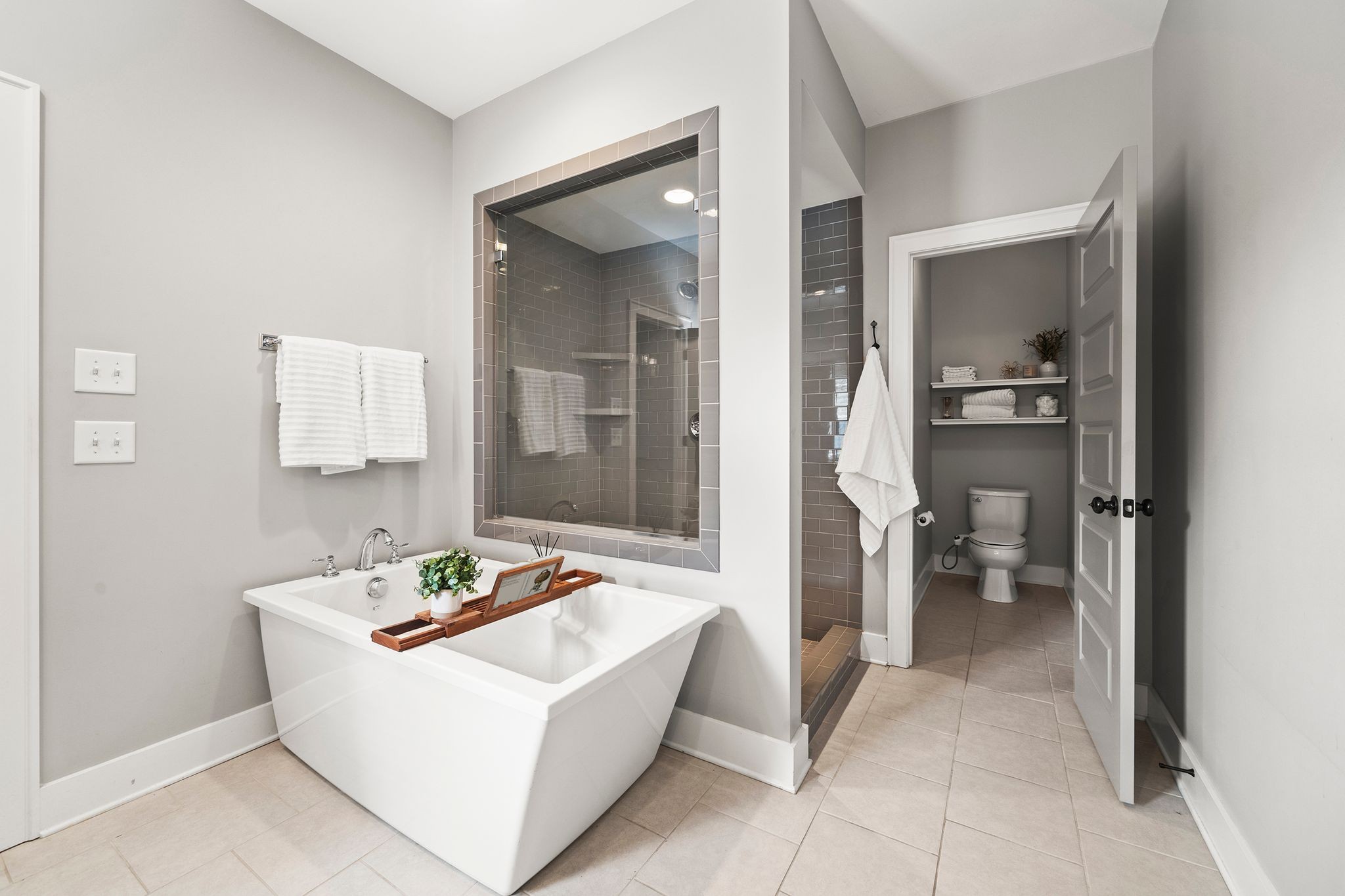 5001 Ryecroft Lane Franklin, TN 37064 - Photo 10 of 19 a living room with furniture and a table