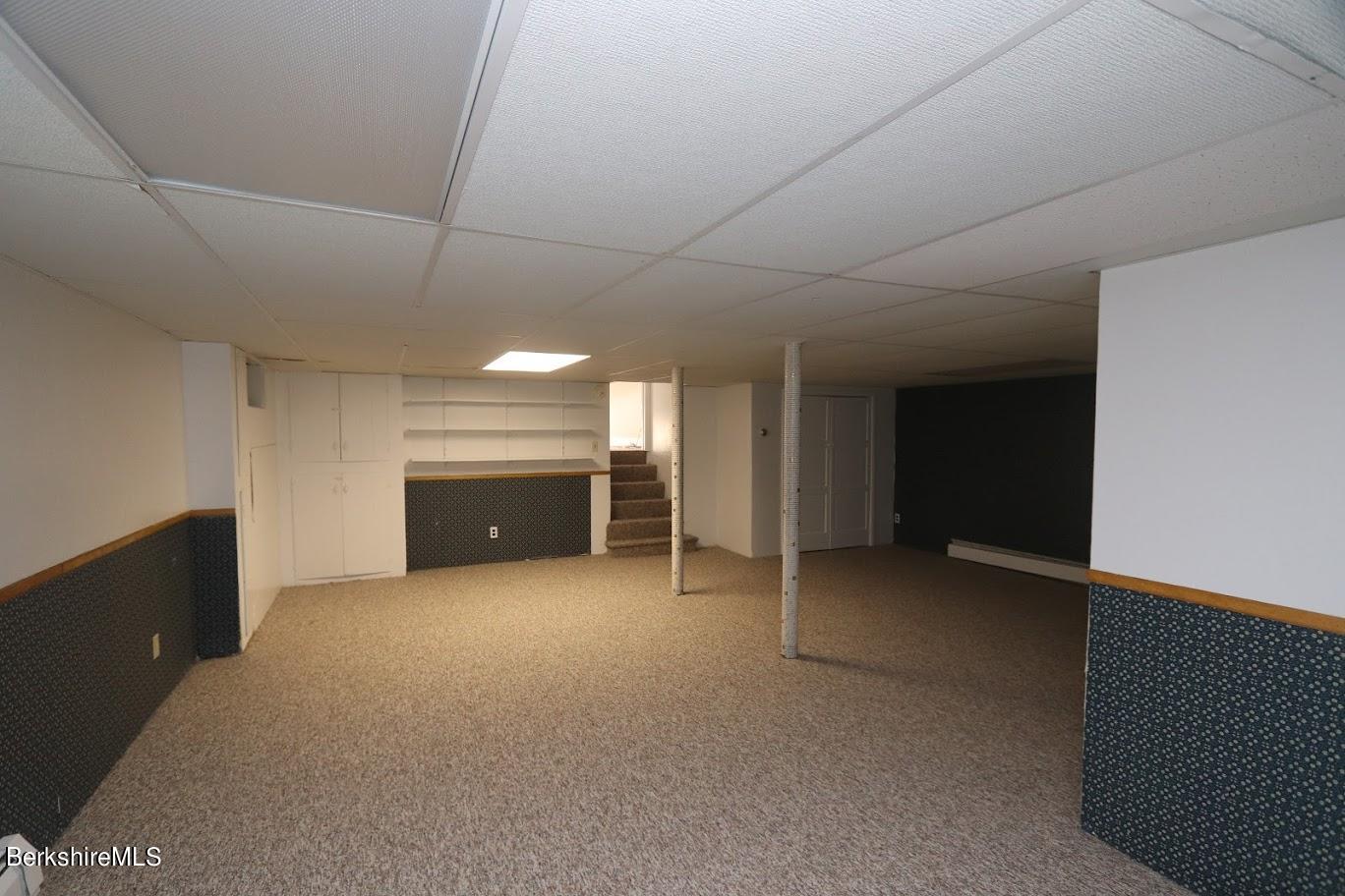 82 Oak Hill Road Pittsfield, MA 01201 - Photo 22 of 29 Family Room 2