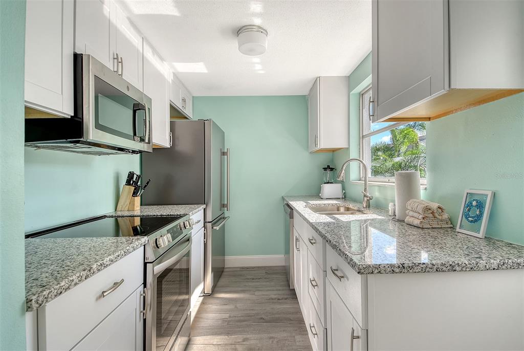 6020 Midnight Pass Road, Unit 42 Sarasota, FL 34242 - Photo 14 of 31