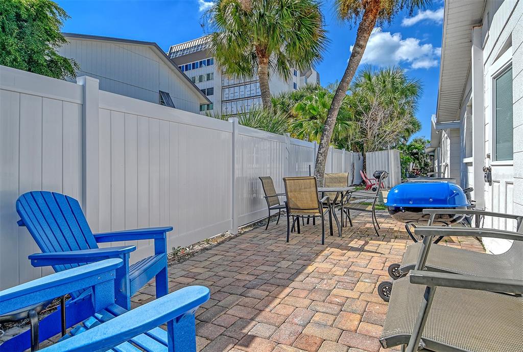 6020 Midnight Pass Road, Unit 42 Sarasota, FL 34242 - Photo 24 of 31