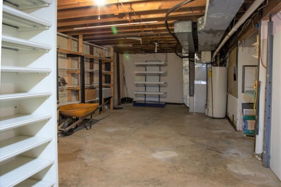 231 Riviera Road Lexington, KY 40509 - Photo 20 of 26 Basement Storage 2