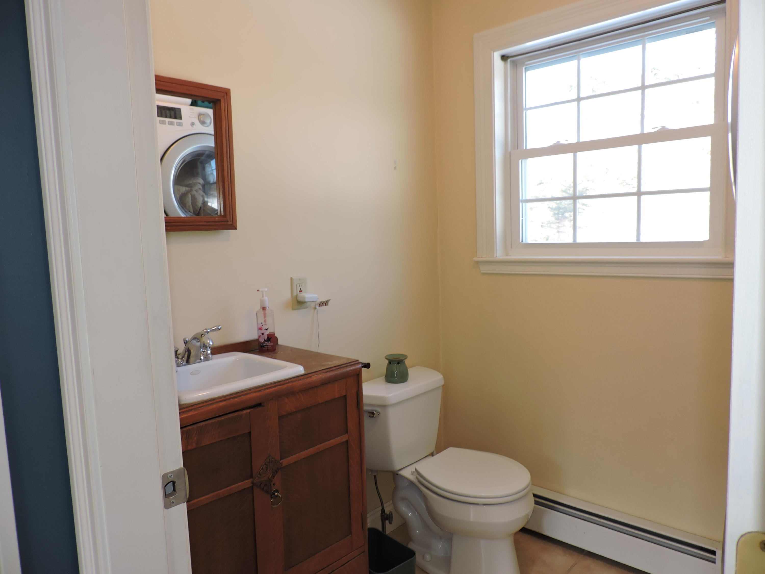 259 Sawyer Road Hampden, ME 04444 - Photo 26 of 47 Bath/laundry