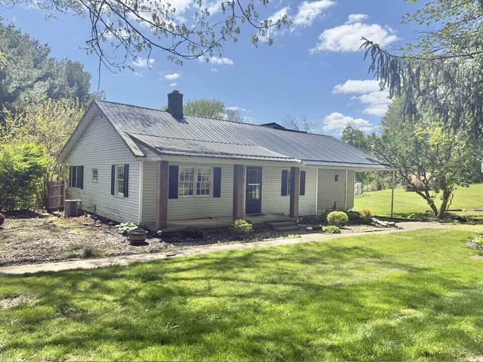 114 Avalon Road Mount Vernon, OH 43050 - Photo 2 of 23 1