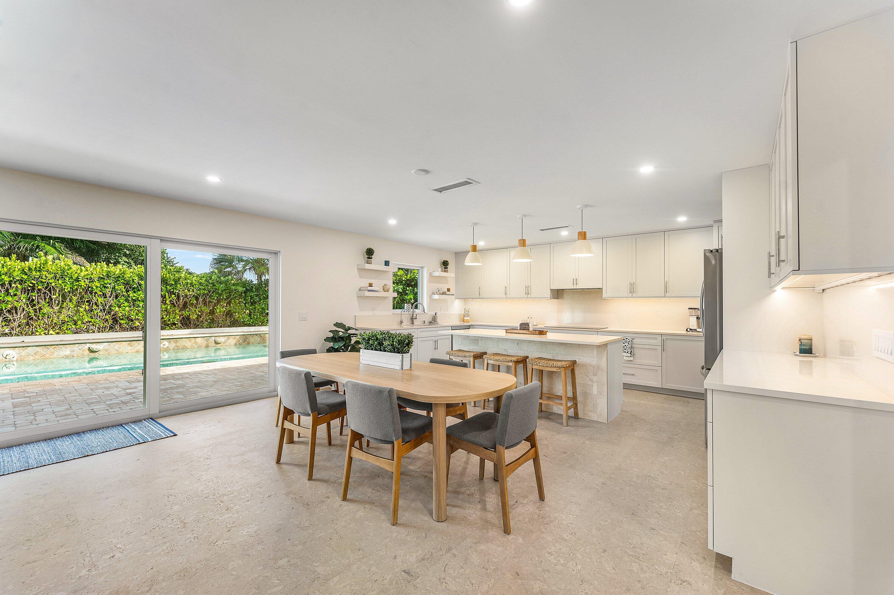Open Kitchen
