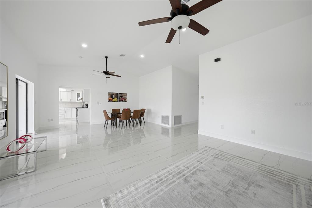 2705 Mauritania Road Punta Gorda, FL 33983 - Photo 7 of 39