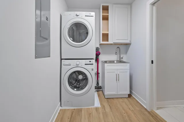 $3,690,000 | 165 Mound Avenue, Tonka Bay, MN 55331