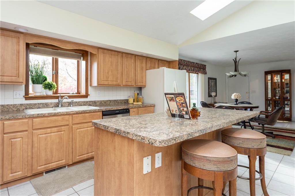 1151 Rector Court Indianapolis, IN 46229 - Photo 19 of 58 Gallery Image 19