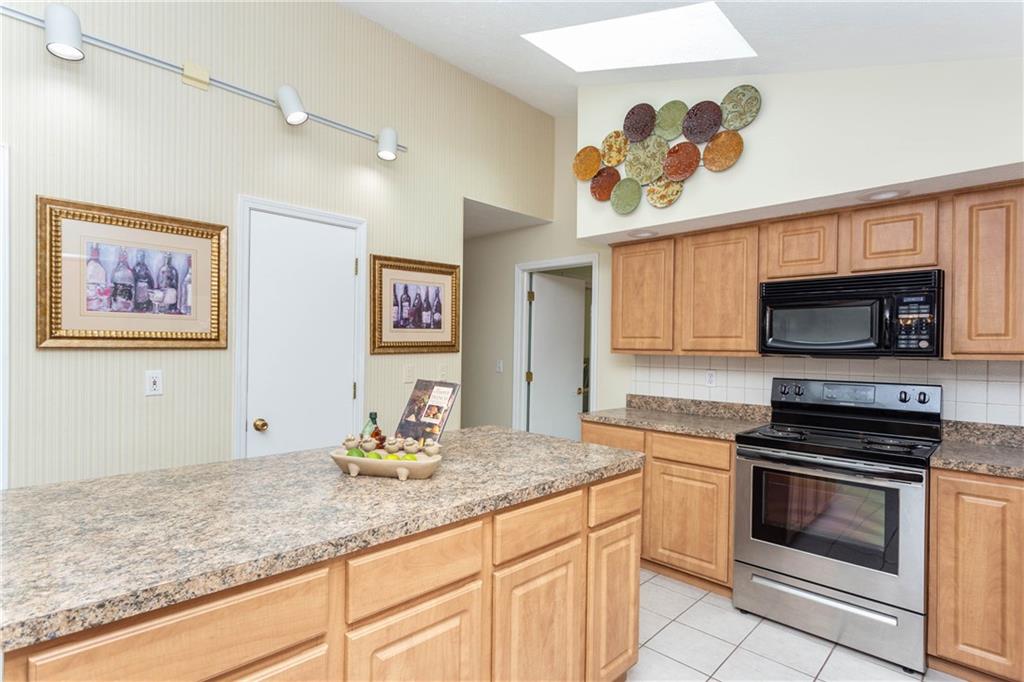 1151 Rector Court Indianapolis, IN 46229 - Photo 23 of 58 Gallery Image 23