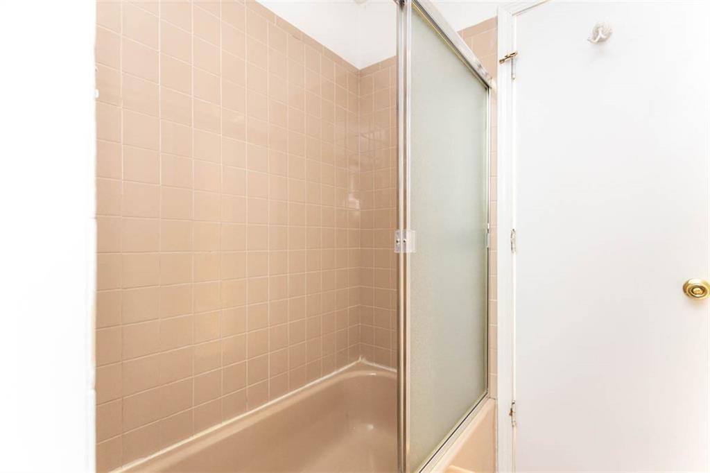 1151 Rector Court Indianapolis, IN 46229 - Photo 52 of 58 Gallery Image 52