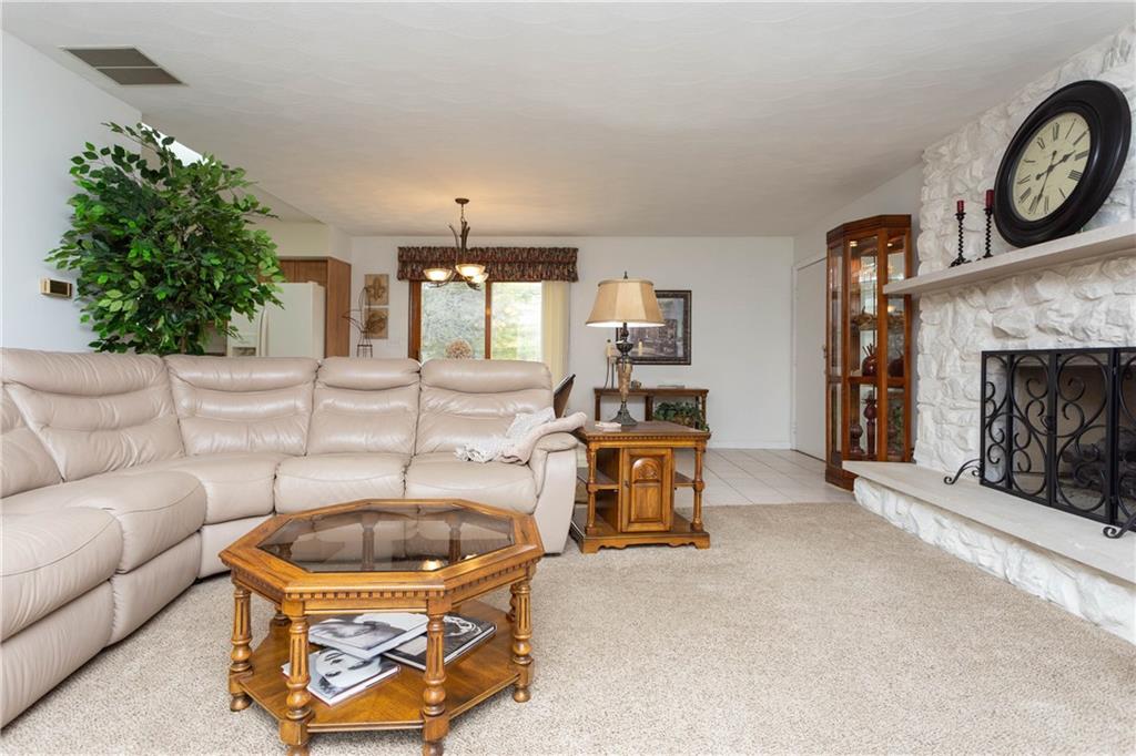1151 Rector Court Indianapolis, IN 46229 - Photo 8 of 58 Gallery Image 8