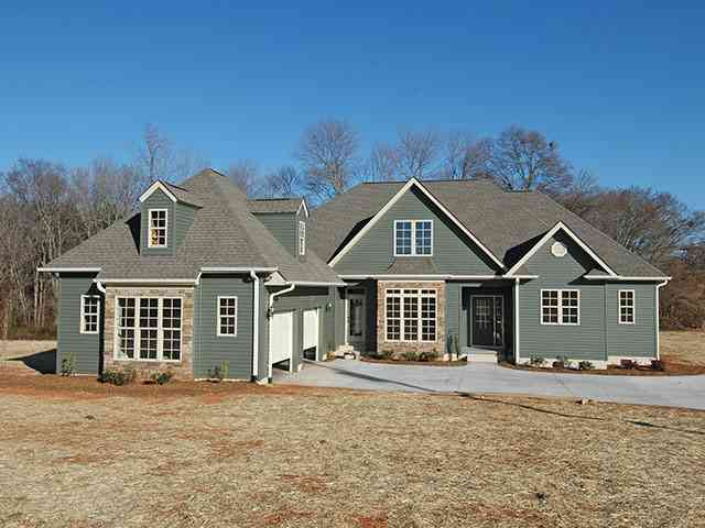 112 Thompson Road Pendleton, SC 29670 - Photo 1 of 14