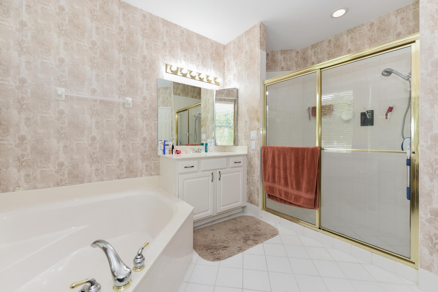 21667 Abington Court Boca Raton, FL 33428 - Photo 28 of 67 21667 Abington Ct Boca Raton-large-028-0