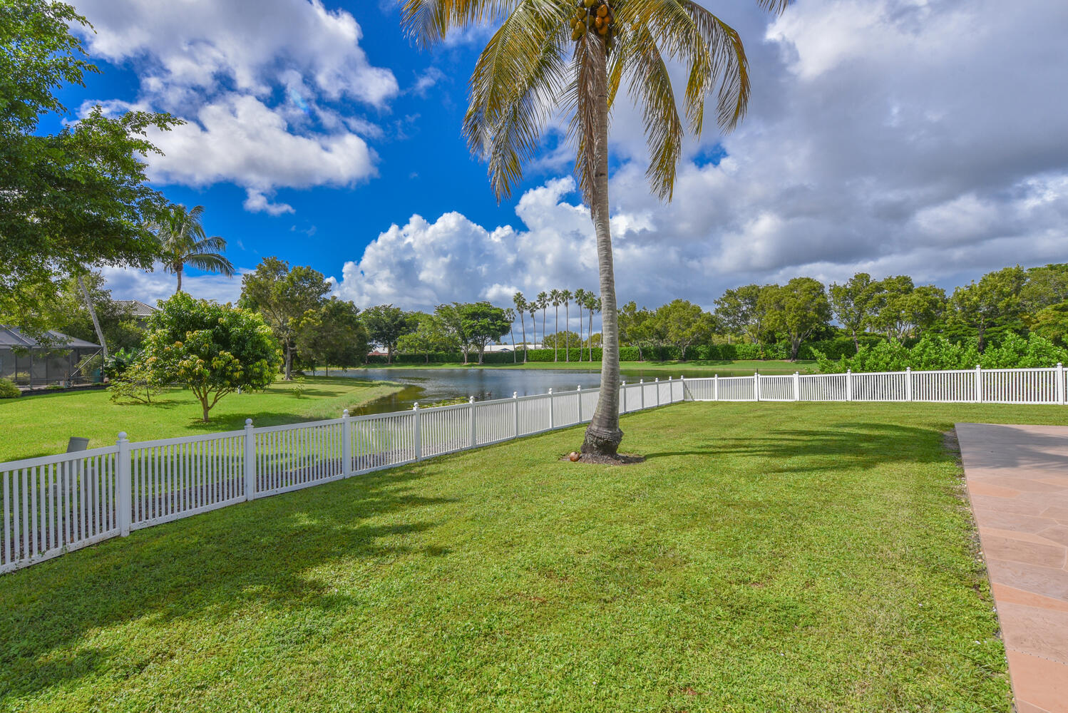 21667 Abington Court Boca Raton, FL 33428 - Photo 44 of 67 21667 Abington Ct Boca Raton-large-043-0