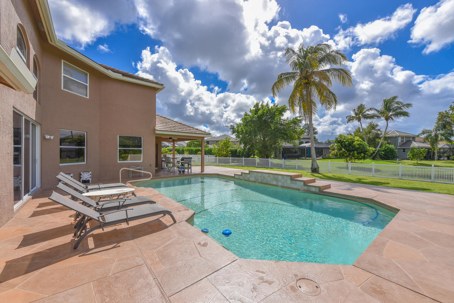 21667 Abington Court Boca Raton, FL 33428 - Photo 48 of 67 21667 Abington Ct Boca Raton-large-047-0