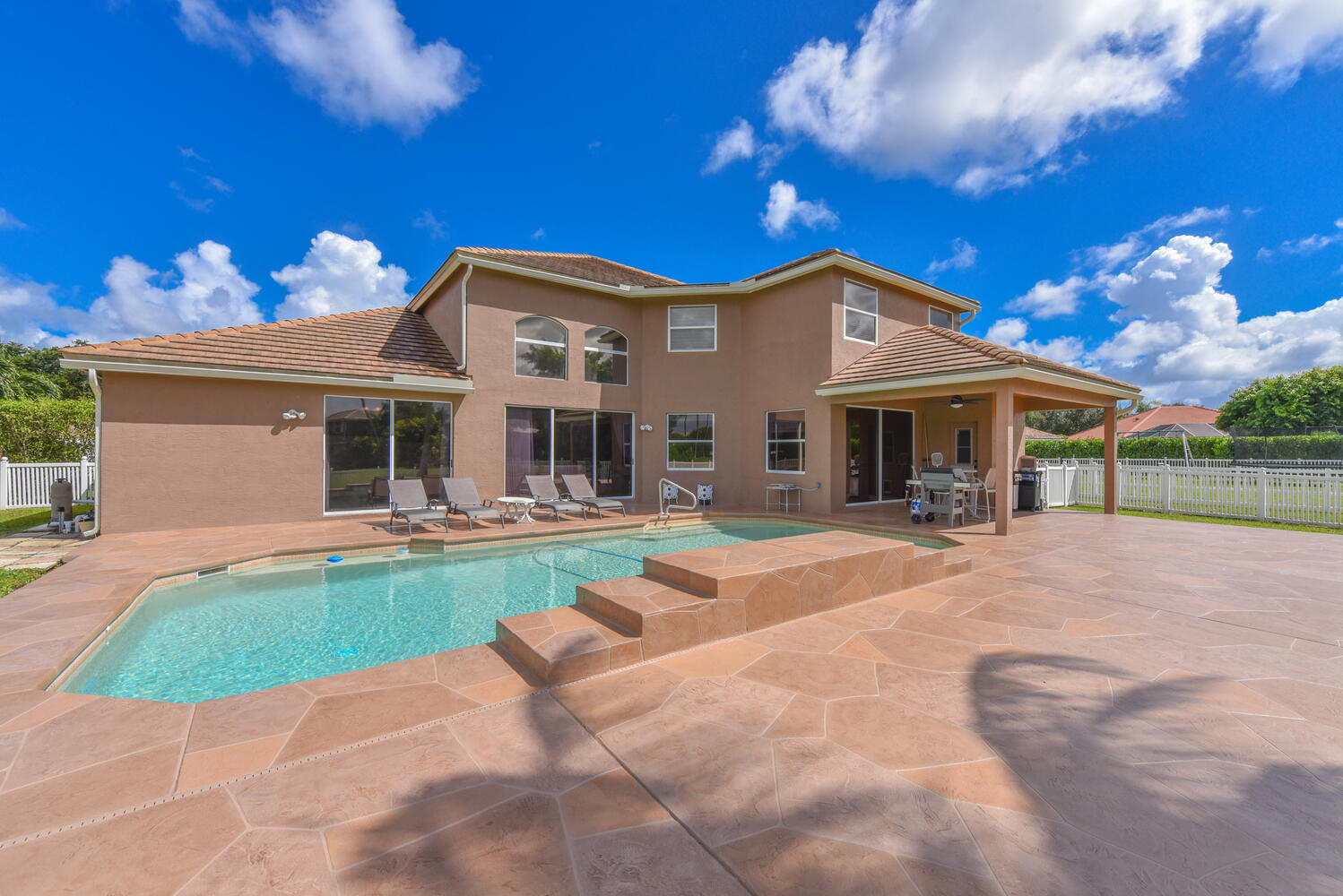 21667 Abington Court Boca Raton, FL 33428 - Photo 50 of 67 21667 Abington Ct Boca Raton-large-049-0