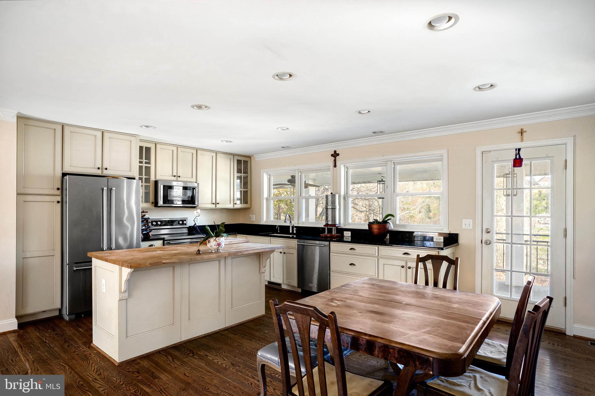 174 Beech Road Front Royal, VA 22630 - Photo 31 of 44 Gallery Image 31