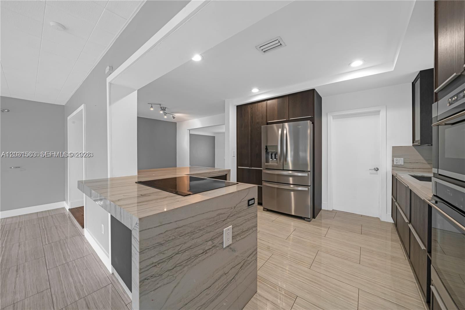 3261 Southwest 20th Street Miami, FL 33145 - Photo 19 of 32