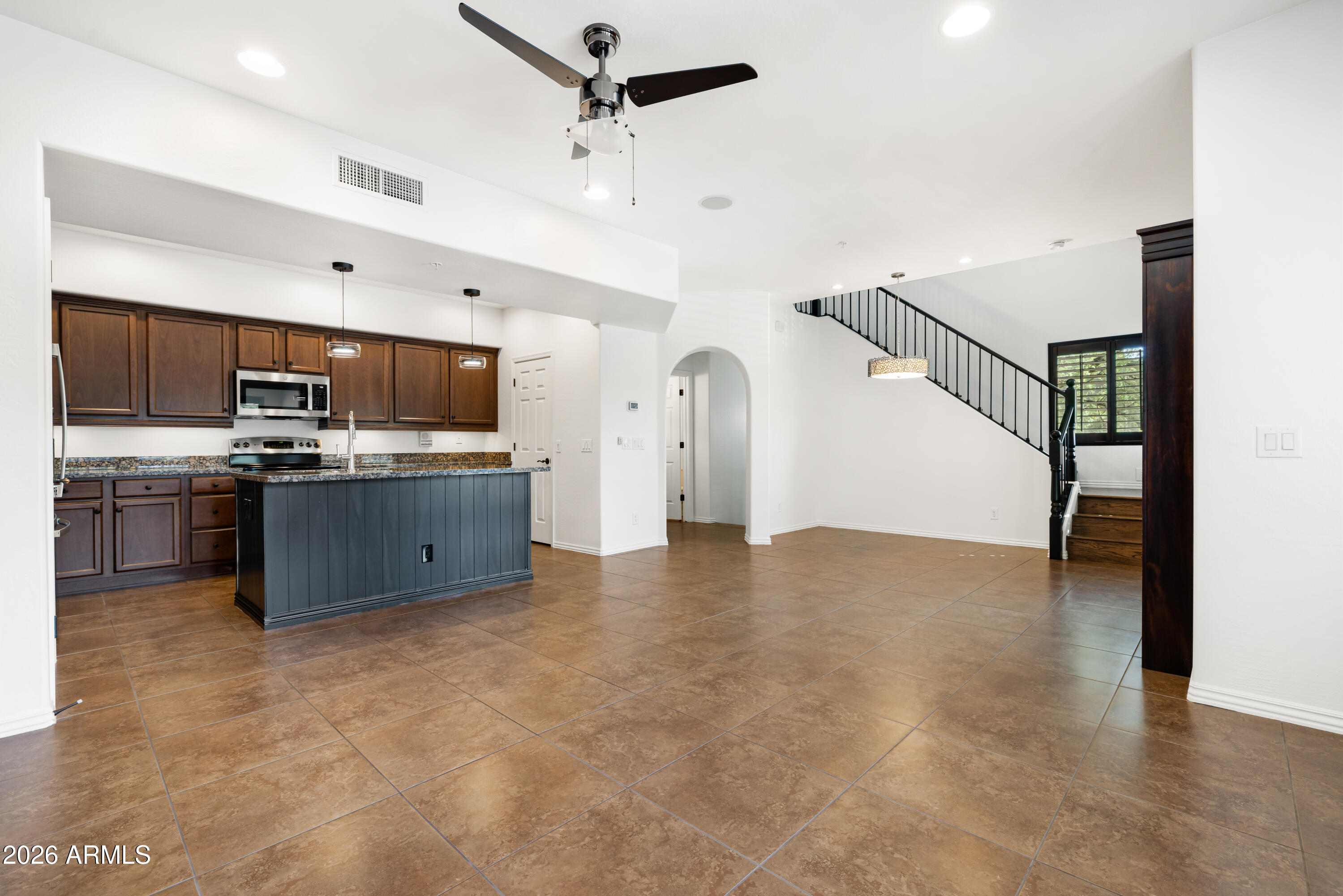 3935 East Rough Rider Road, Unit 1240 Phoenix, AZ 85050 - Photo 8 of 23 3935 E Rough Rider Rd unit 1240, Phoenix