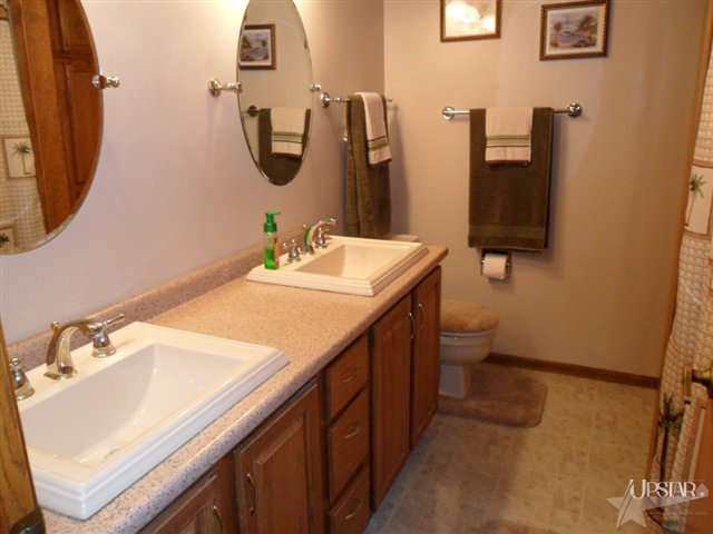 1719 Windmill Ridge Run Fort Wayne, IN 46825 - Photo 11 of 17 Gallery Image 11