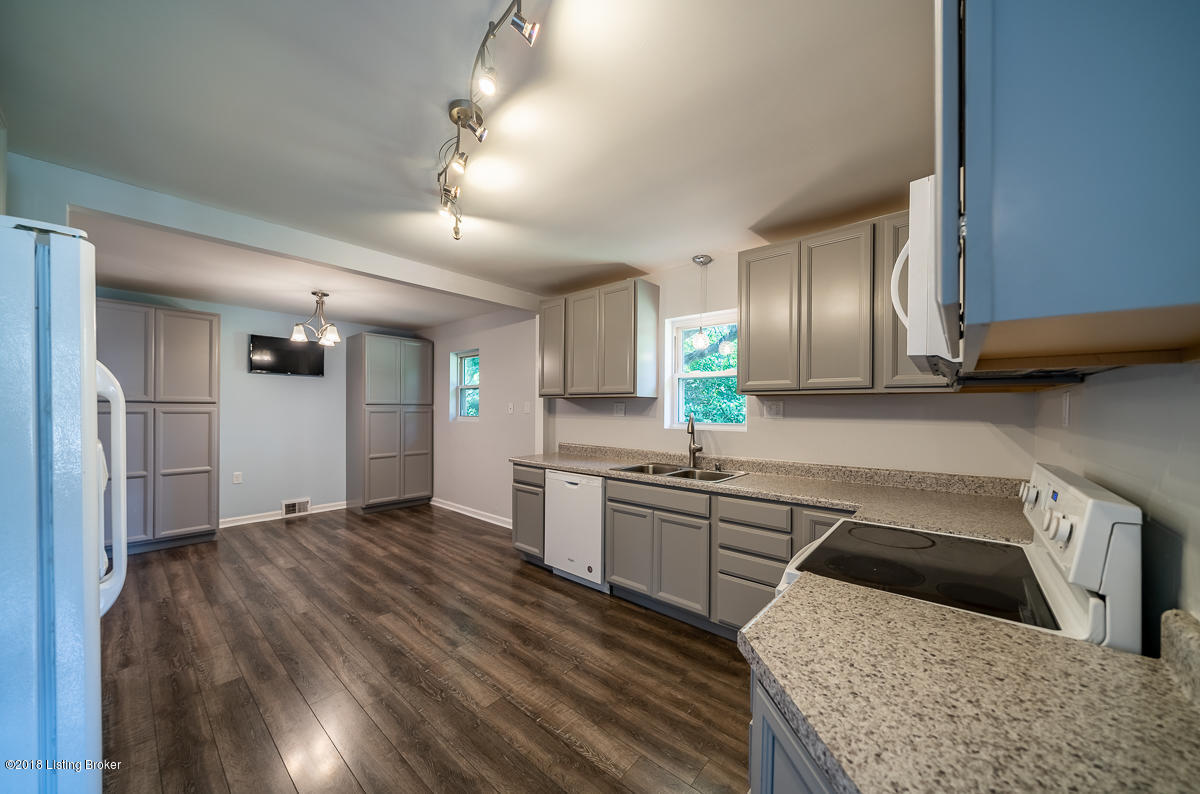 8907 Ferndale Road Louisville, KY 40291 - Photo 8 of 22 Kitchen & dining