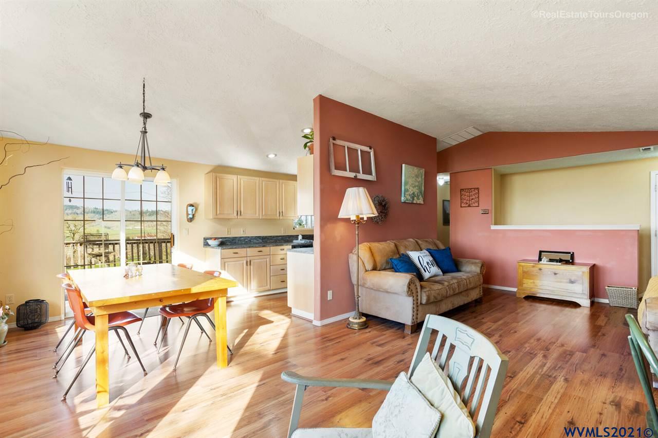 14326 Parrish Gap Road Southeast Jefferson, OR 97352 - Photo 13 of 40 Gallery Image 13