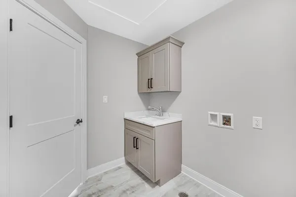 $860,000 | 11039 Macedon Street, Winfield, IN 46307