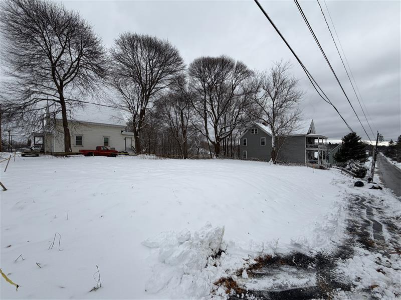 361 North Main Street Brewer, ME 04412 - Photo 2 of 4 2