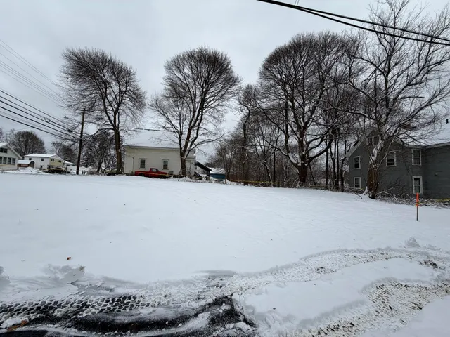 $34,900 | 361 North Main Street, Brewer, ME 04412