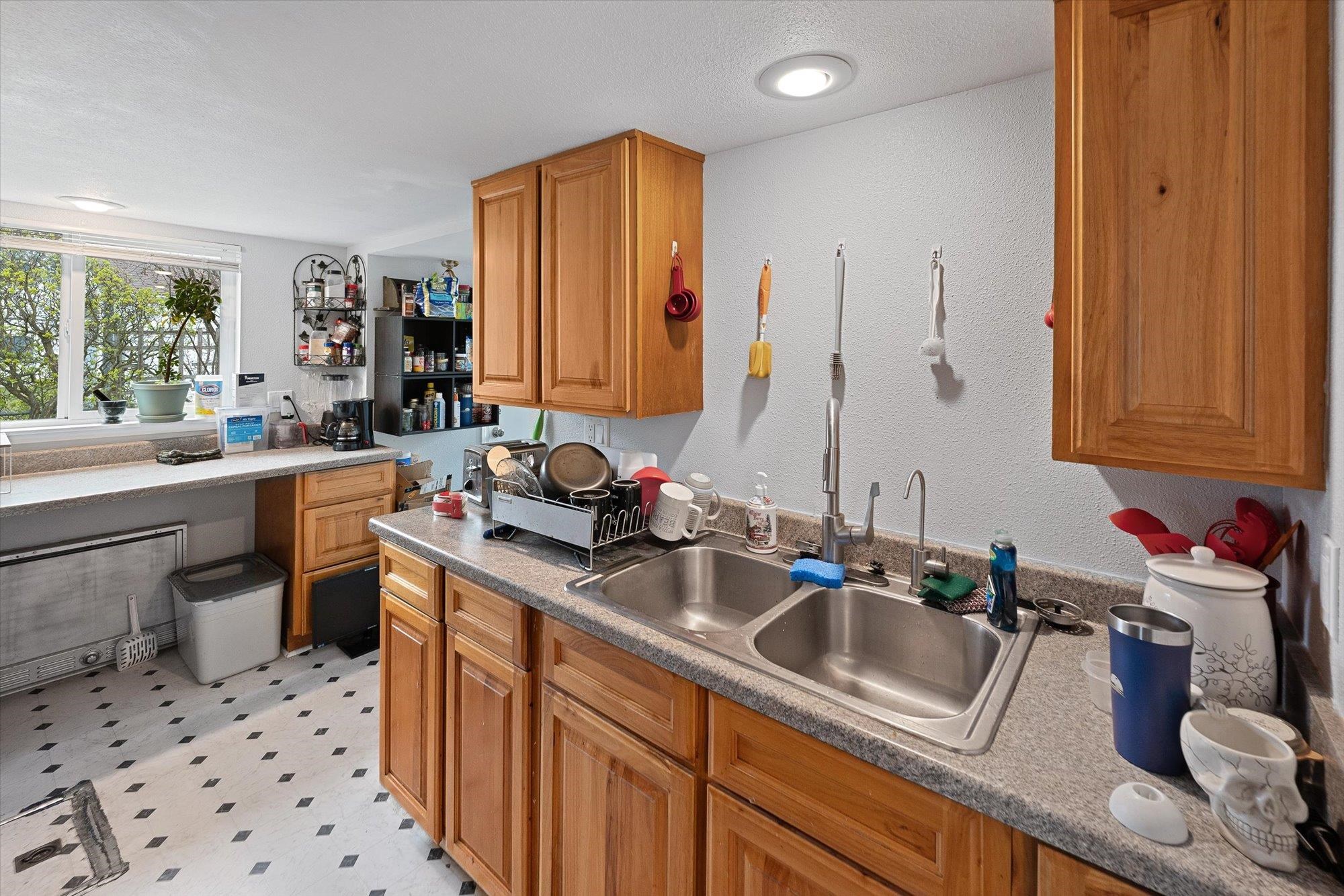 314 South Girard Road Spokane Valley, WA 99212 - Photo 15 of 18