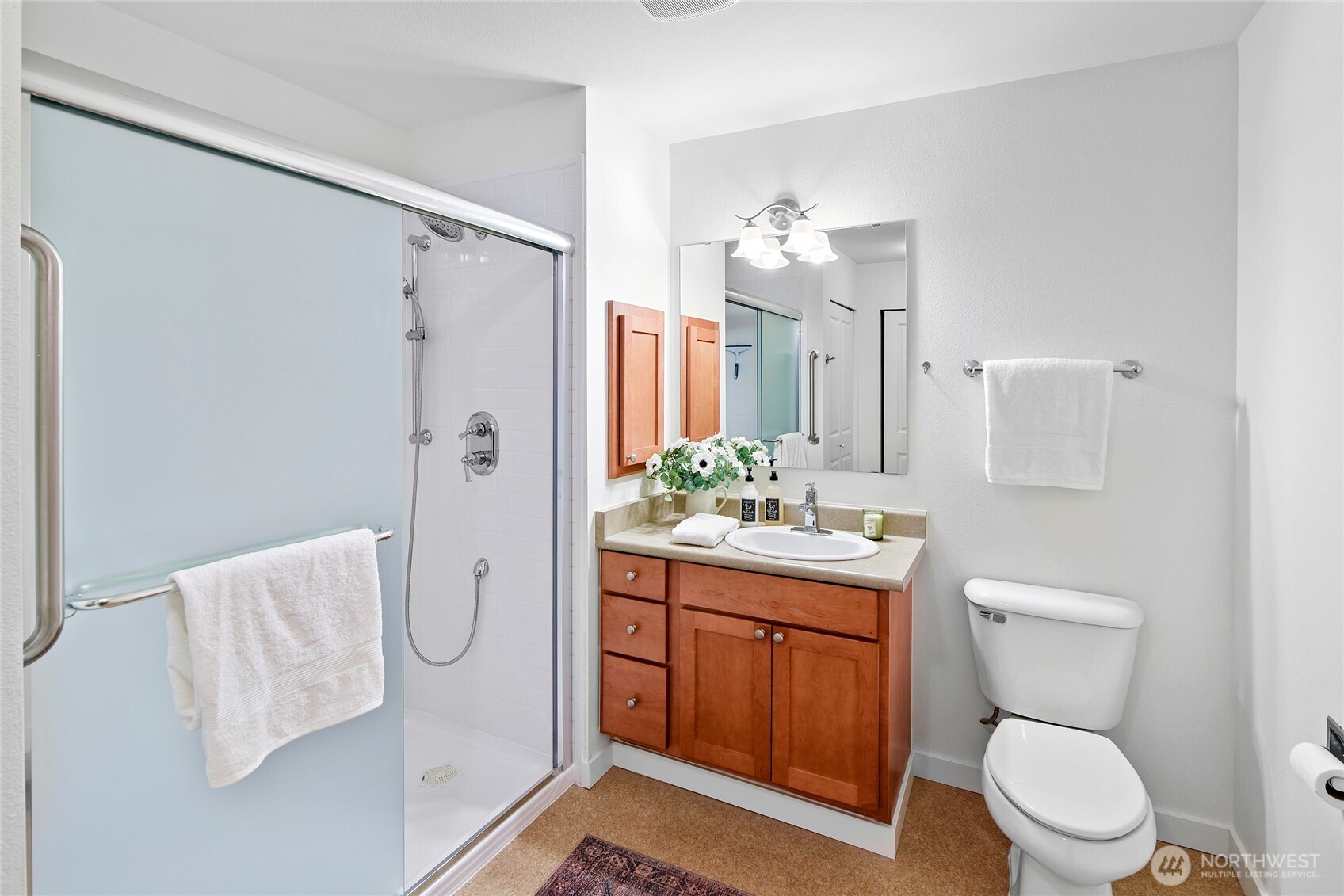 300 High School Road Northeast, Unit 314 Bainbridge Island, WA 98110 - Photo 26 of 36