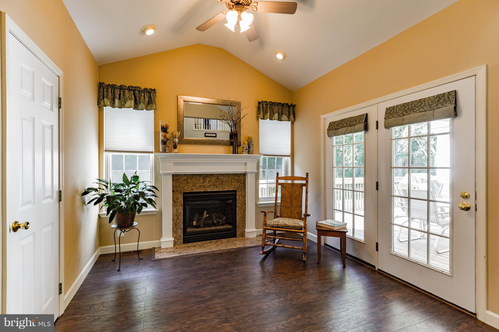 912 Carson Road Huntingtown, MD 20639 - Photo 4 of 27 Interior (General)