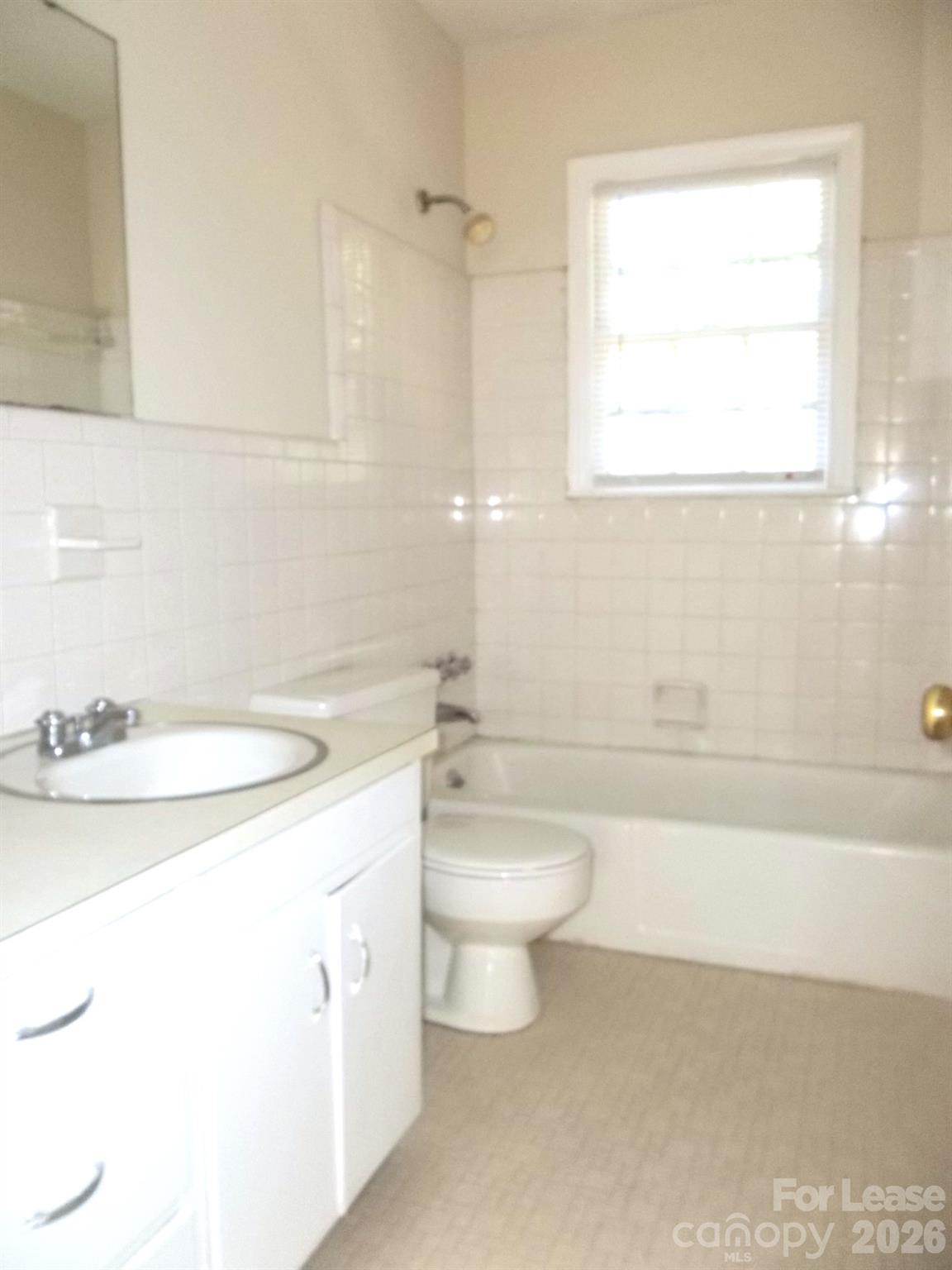 4227 Walker Road, Unit 6 Charlotte, NC 28211 - Photo 6 of 7
