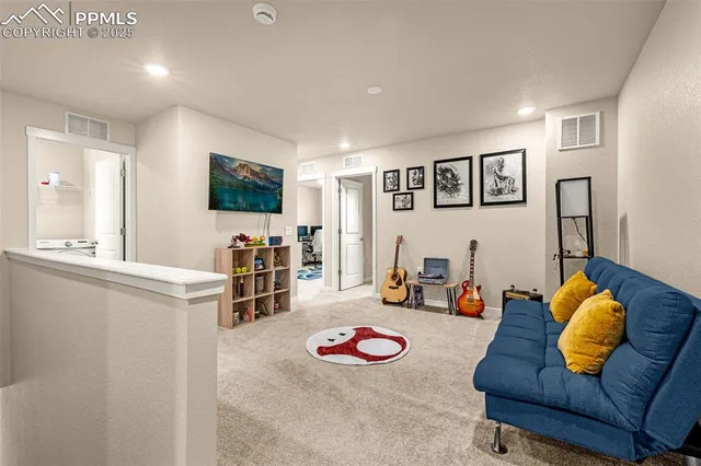 $454,999 | 8090 Grey Bark Way, Colorado Springs, CO 80908