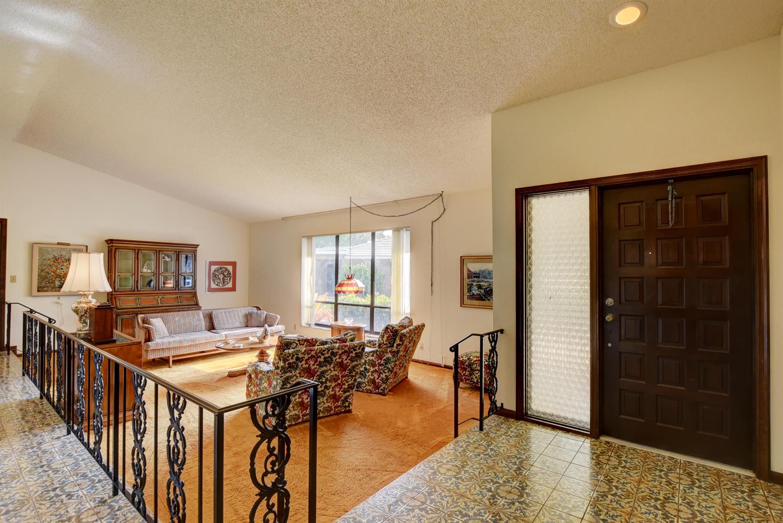 20779 Cipres Way Boca Raton, FL 33433 - Photo 5 of 28 EBF_6187And4more