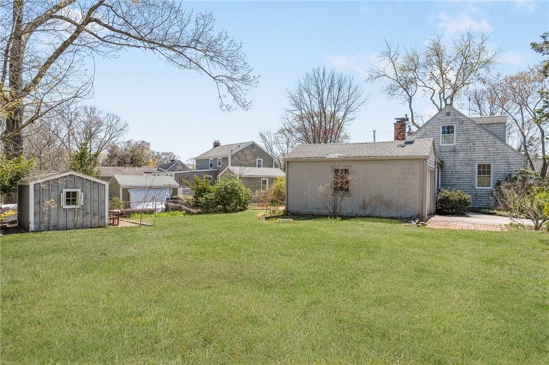 10 Enfield Road Warwick, RI 02886 - Photo 33 of 38 Gallery Image 33
