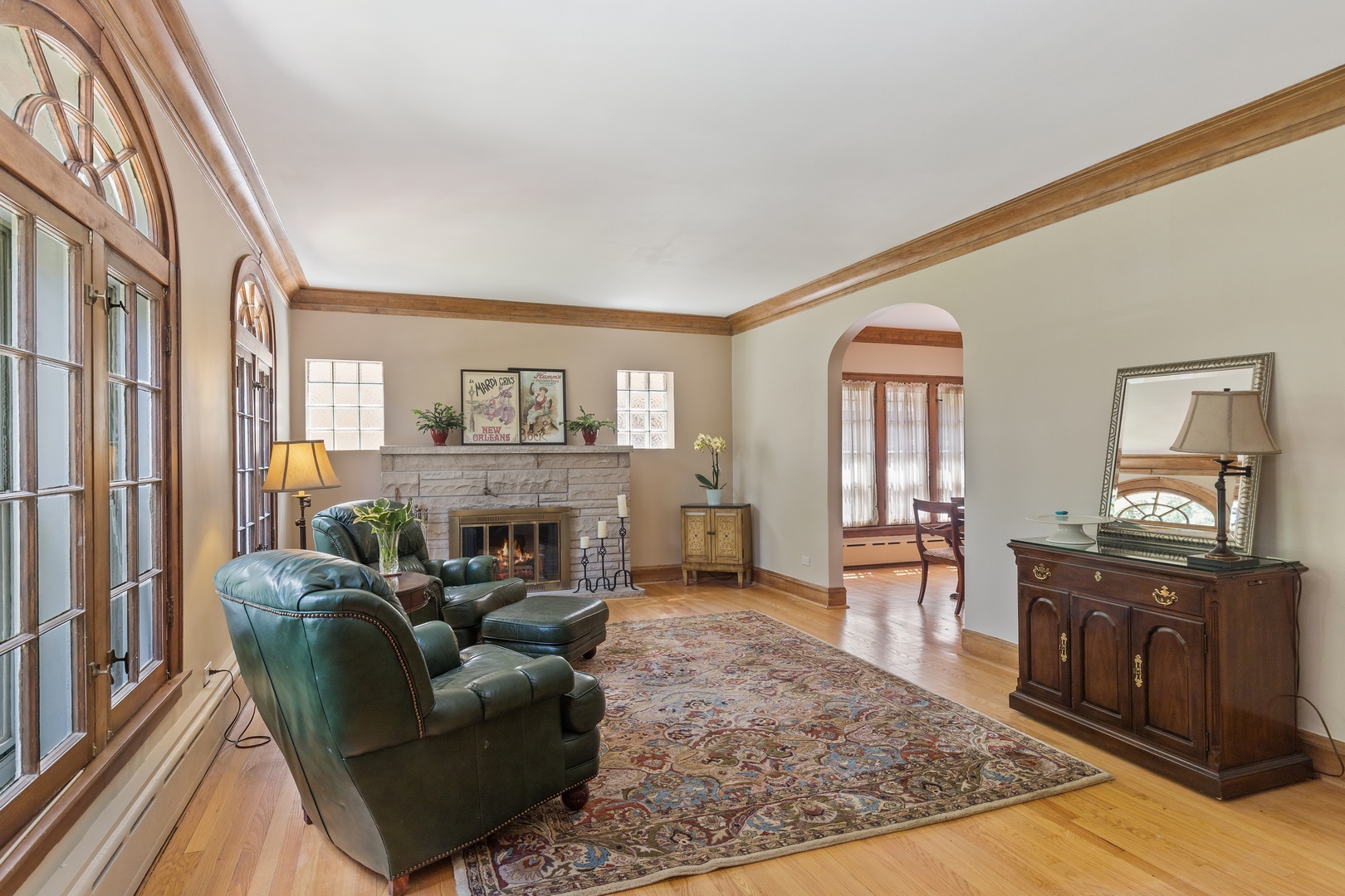 396 Audubon Road Riverside, IL 60546 - Photo 3 of 24