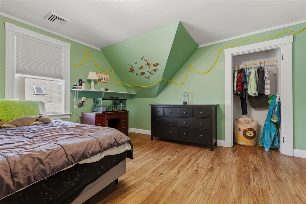 32 Ocean Street Beverly, MA 01915 - Photo 15 of 34