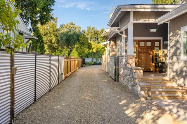 $3,250,000 | 1430 Stockton Street, St. Helena, CA 94574