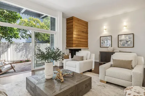 $1,525,000 | 617 East Fox Court, Redwood City, CA 94061