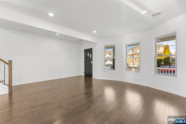 $599,000 | 96 Prospect Terrace, East Rutherford, NJ 07073