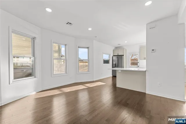 $599,000 | 96 Prospect Terrace, East Rutherford, NJ 07073