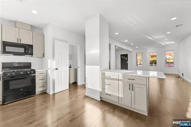 $599,000 | 96 Prospect Terrace, East Rutherford, NJ 07073