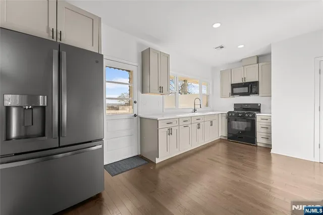 $599,000 | 96 Prospect Terrace, East Rutherford, NJ 07073