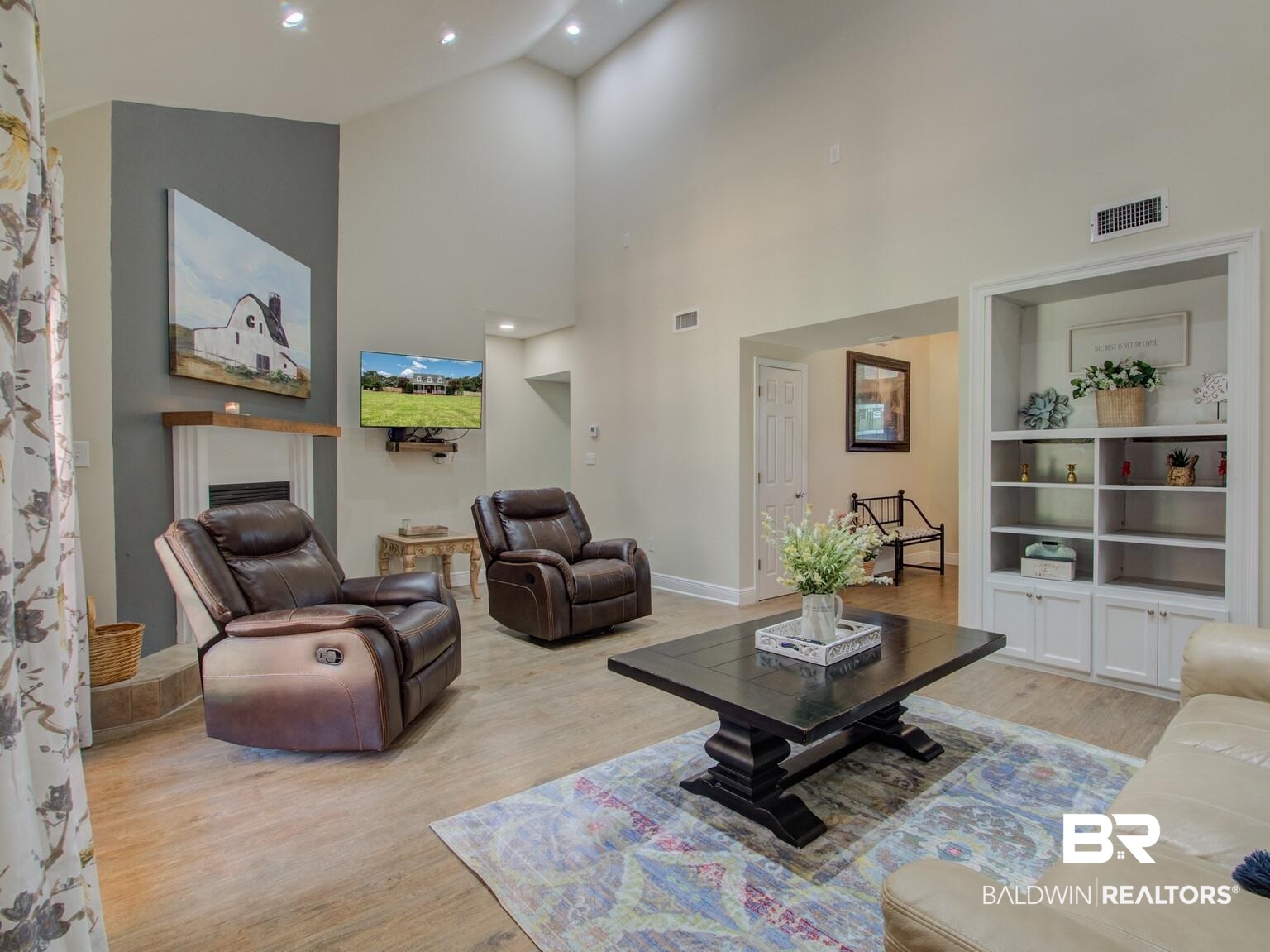 13749 Styx River Road Stapleton, AL 36578 - Photo 14 of 50 Living Room