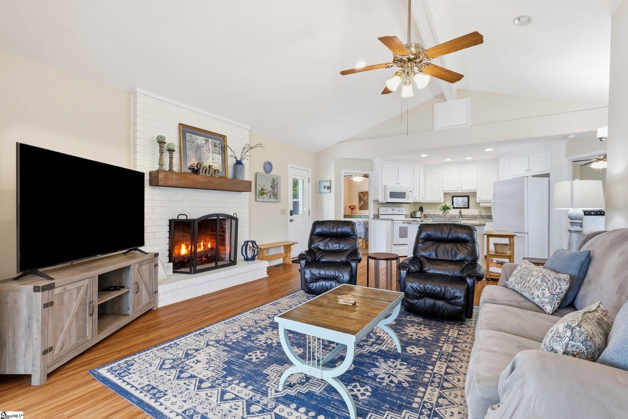 1709 Broadway Lake Road Anderson, SC 29621 - Photo 17 of 45