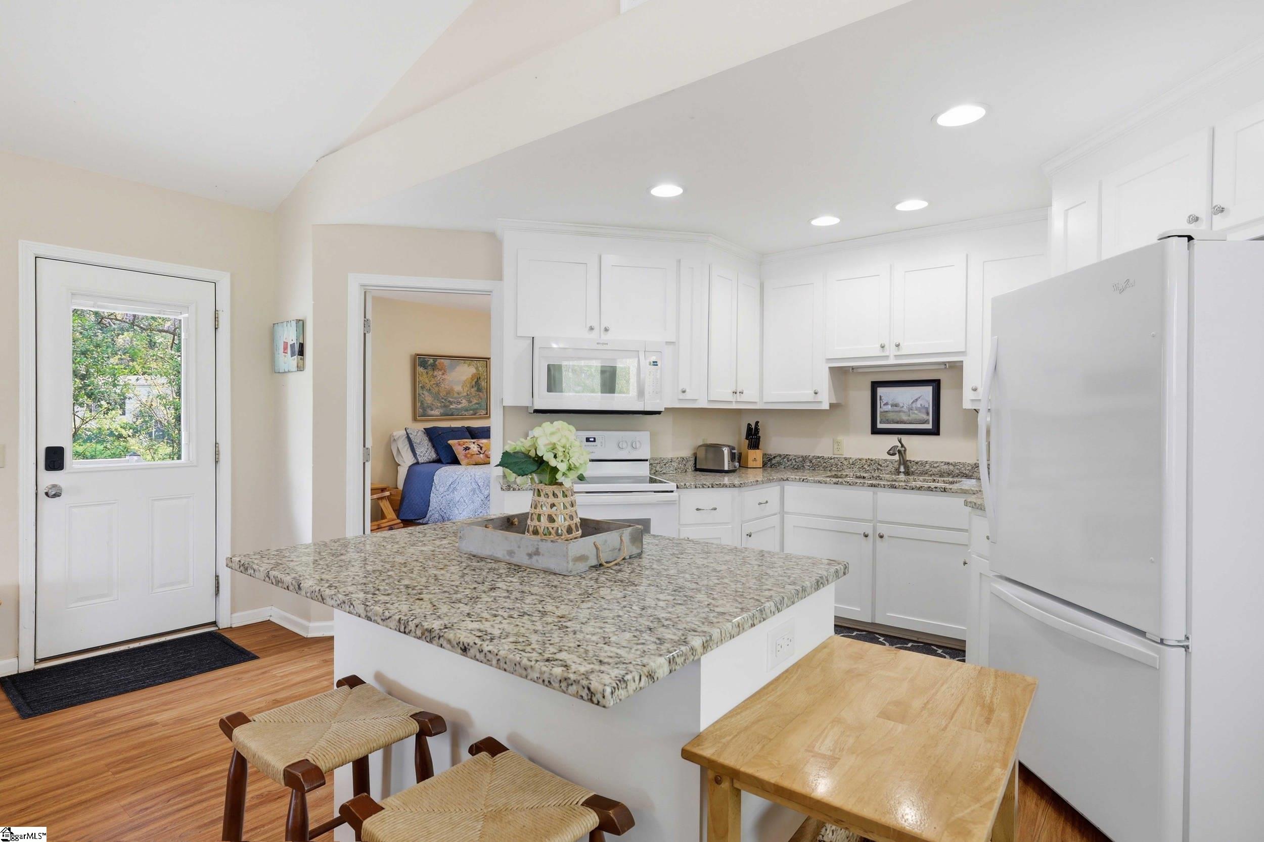 1709 Broadway Lake Road Anderson, SC 29621 - Photo 18 of 45