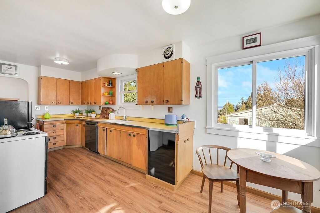 1106 Madison Street Port Townsend, WA 98368 - Photo 14 of 40