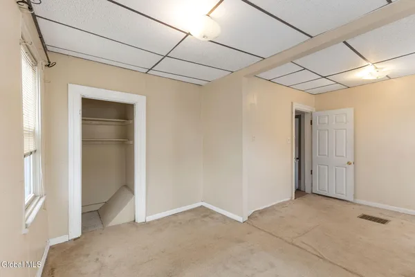 $142,500 | 52 Ida Street, Troy, NY 12180