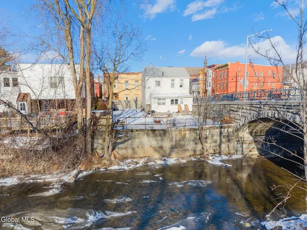 $142,500 | 52 Ida Street, Troy, NY 12180