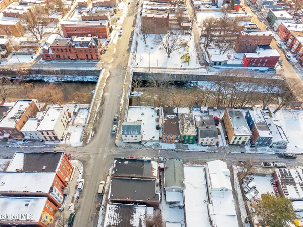 $142,500 | 52 Ida Street, Troy, NY 12180